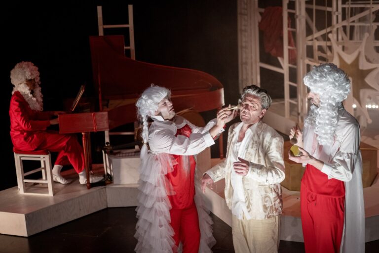 Broder: Zoon van de Zon — theater in Middelkerke
